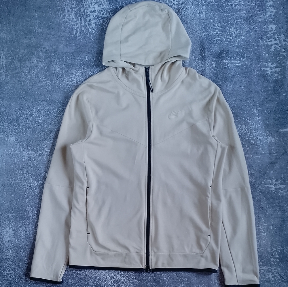 Nike Tech Fleece Light Tan Hooded Jacket